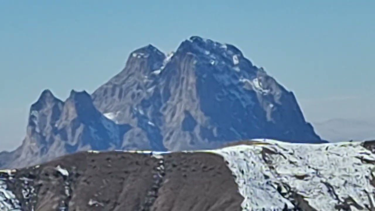 Haça dağ önümüzdə