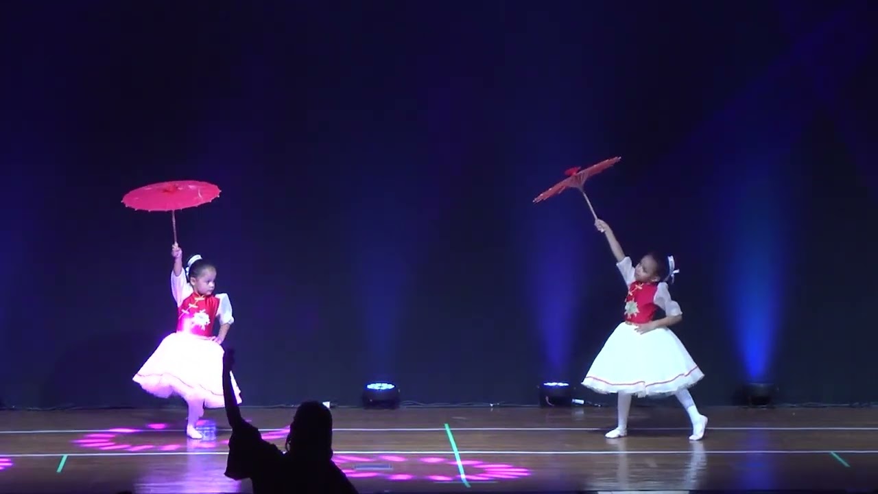 Espetáculo Uma Volta ao Mundo- China- Baby Class