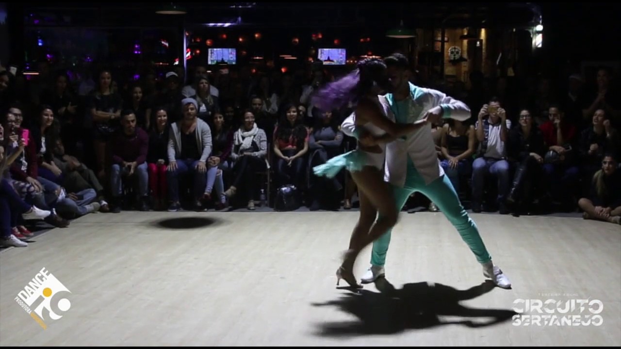 Breno Vieira e Natalia Hernandes (SEMI)