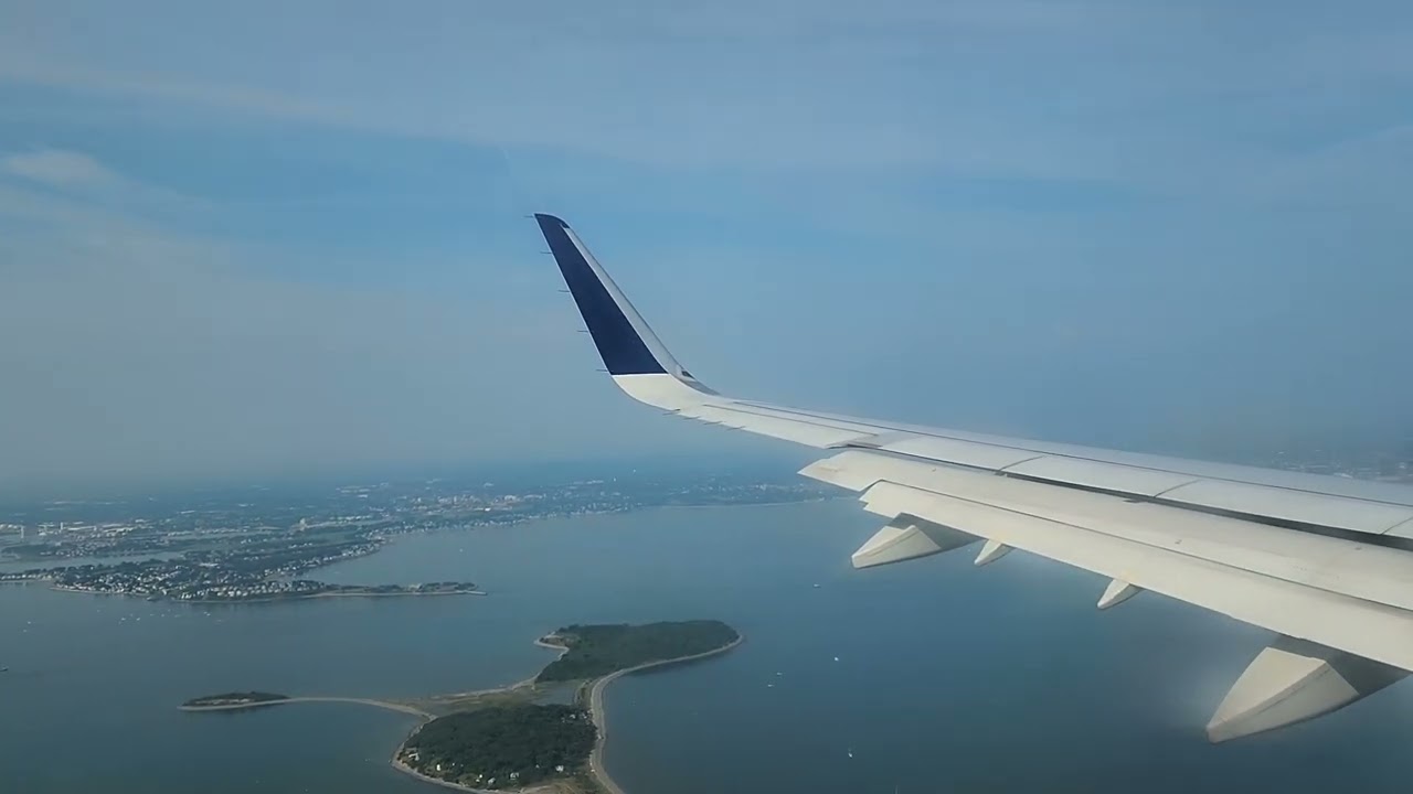 JetBlue Airways SJU to BOS Airbus A321-200 approach, Landing and taxi