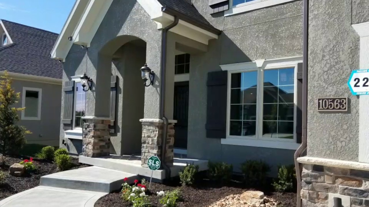 Model Home/ Rustic Glam Decorating Ideas