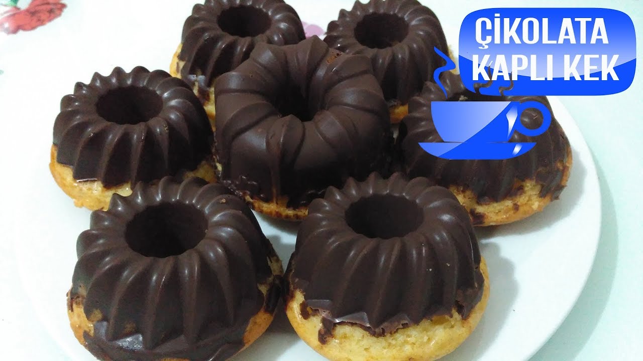 Muffin Kalıbında Çikolata Kaplı Kek Tarifi