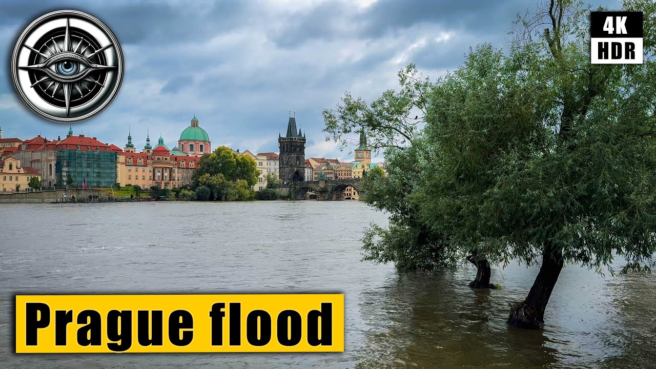 Prague flood report - Walking Tour of Malá Strana and Charles Bridge 🇨🇿 Czech Republic 4k HDR ASMR