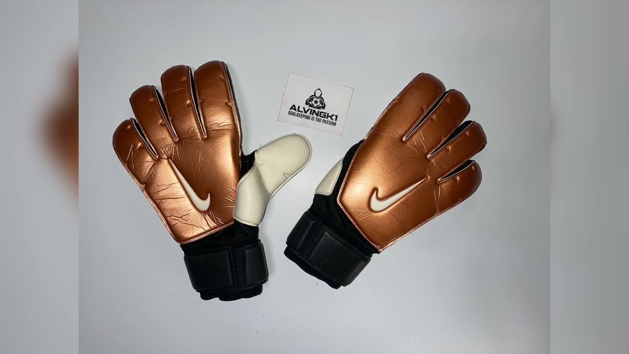 Unboxing Goalkeeper Gloves Showcase - Nike GK Premier No SGT Promo 20cm Goalkeeper Gloves