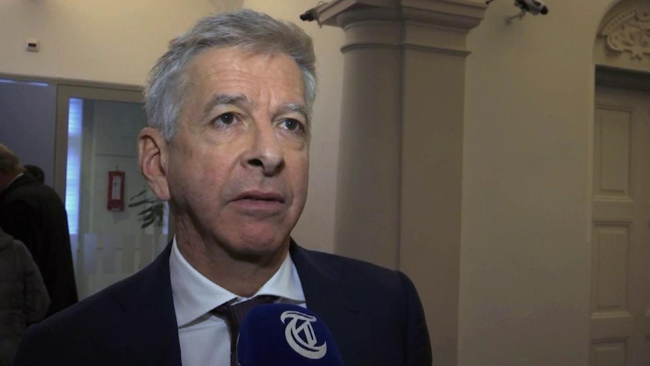 Plasterk kritisch over ozb-stelsel