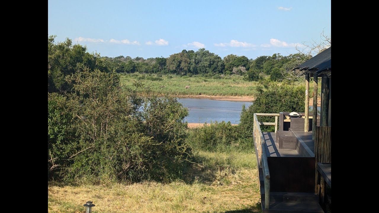 One night at Nkuhlu tented camp
