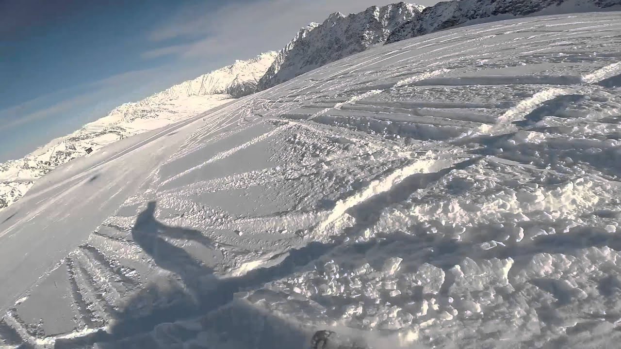 Snowboarding in Soelden
