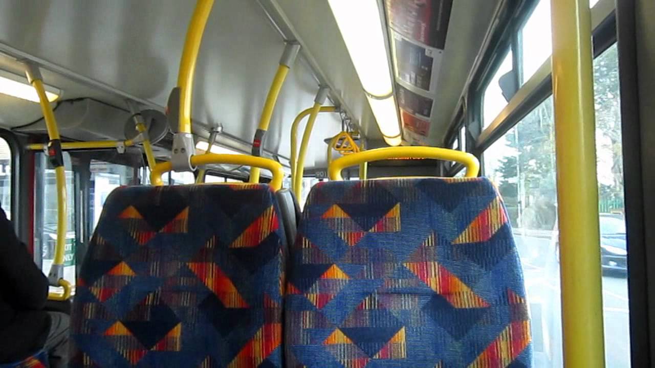 Metrobus Scania Omnidekka YN55PZC 901