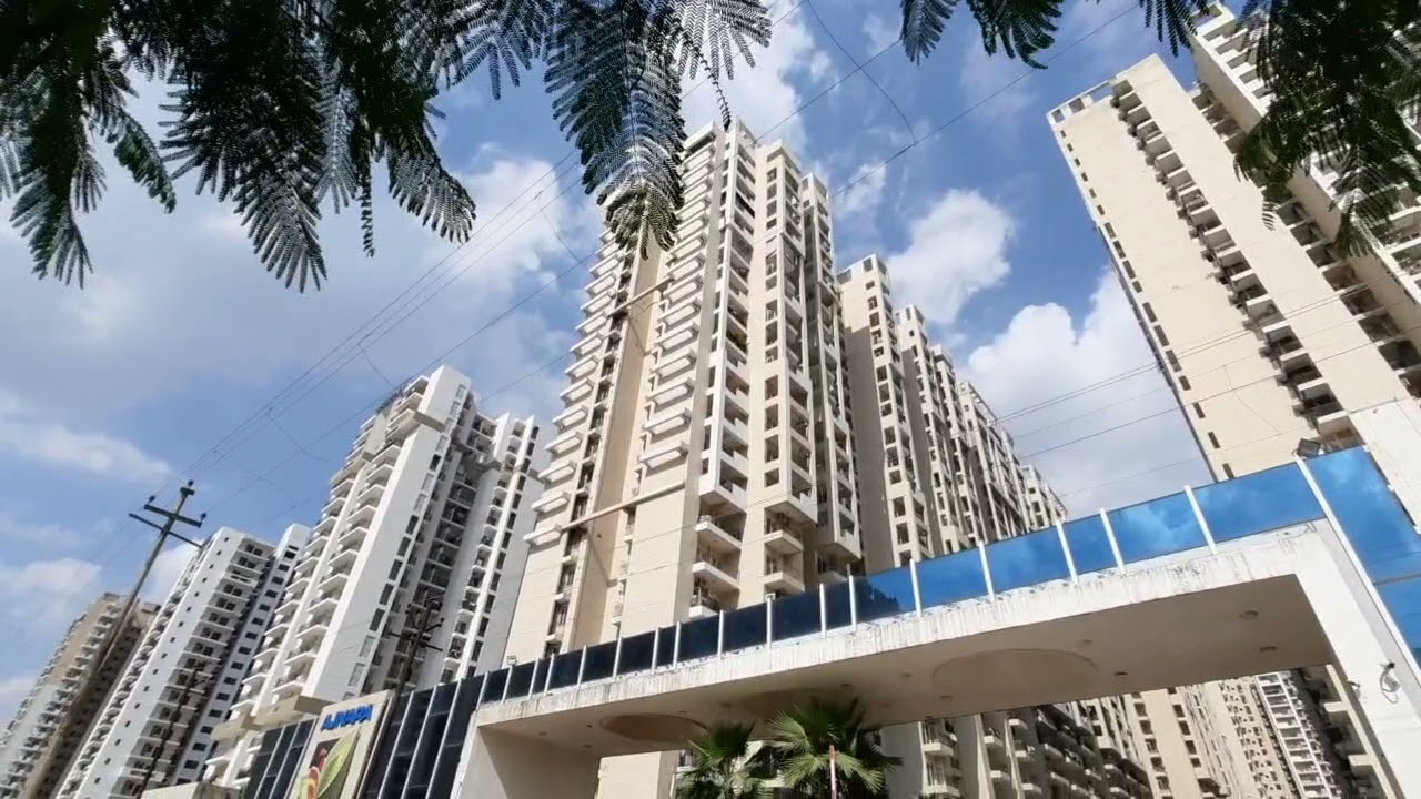 Ajnara Le Garden : Your dream home in Grater Noida Sector- 16 | Real Estate Facts | HomzFacts |