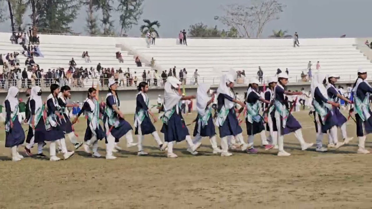 কুচকাওয়াজ :শেরেবাংলা বালিকা উচ্চ বিদ্যালয়, পটুয়াখালী 