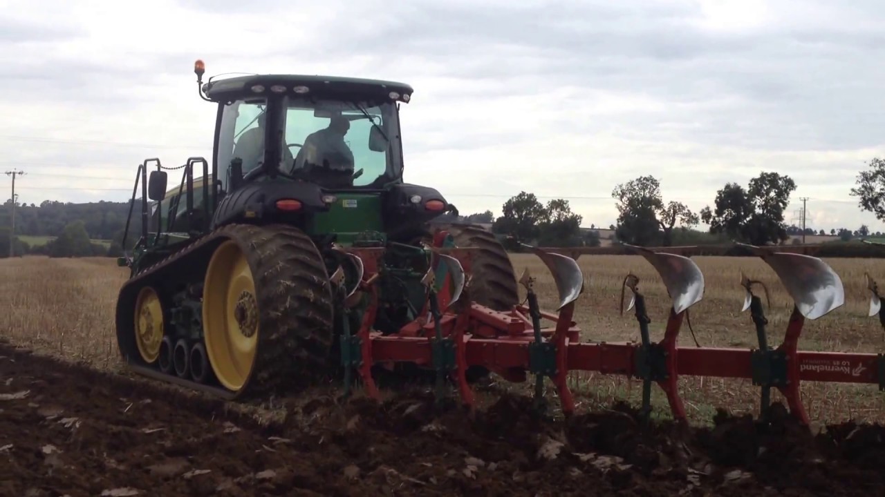 Farol Ltd | Demo John Deere 8360RT Ploughing with Kverneland LB 85 7F near Daventry