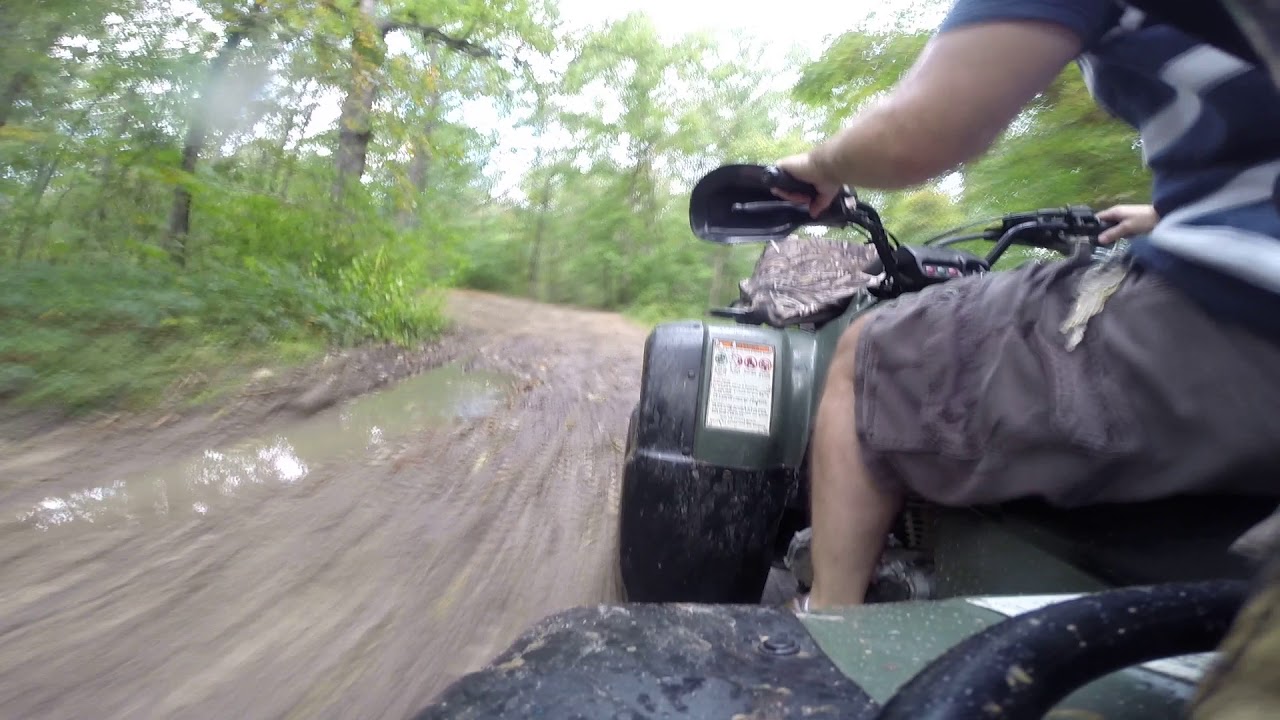 Honda Fourtrax TRX300FW at Edwards Point Signal Mountain Tennessee