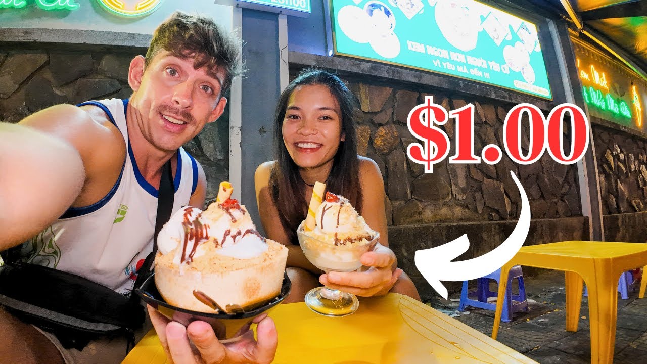Best STREET SNACKS in Vietnam under $1