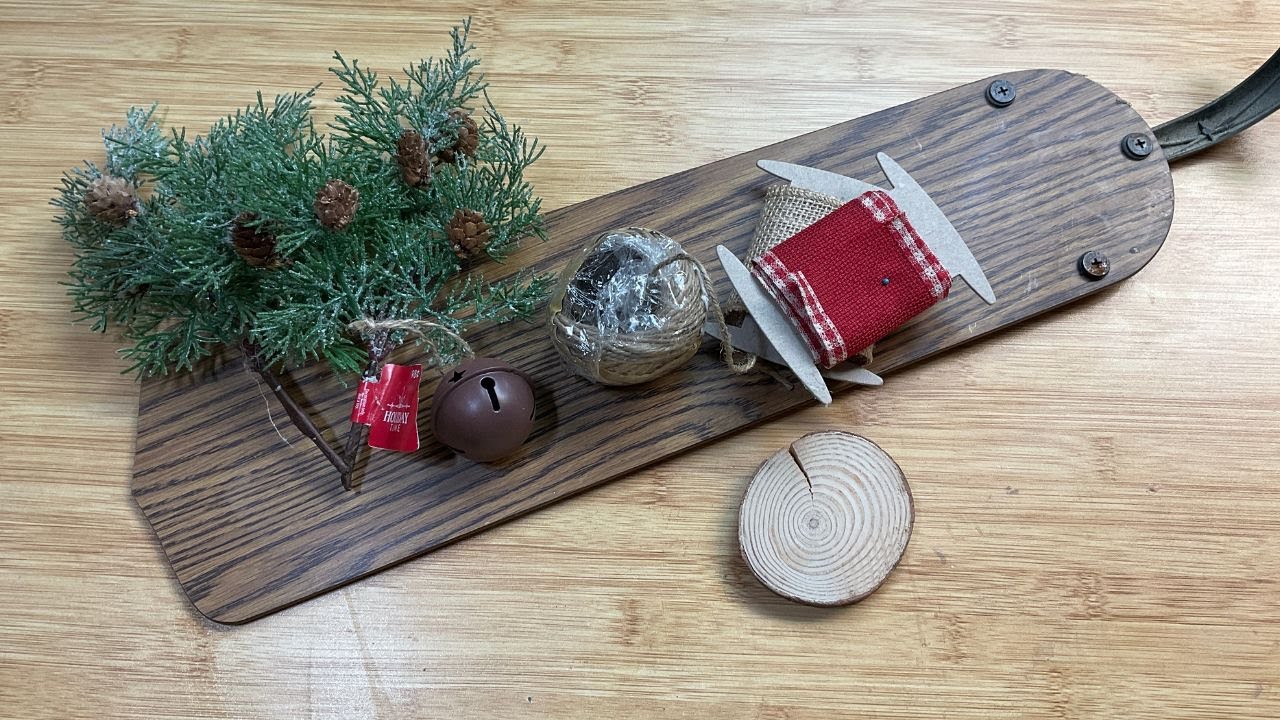 🌲BUDGET CHRISTMAS CRAFT - Fan Blade Reindeer | Budget Crafts DIY | Just One Craft Series🌲