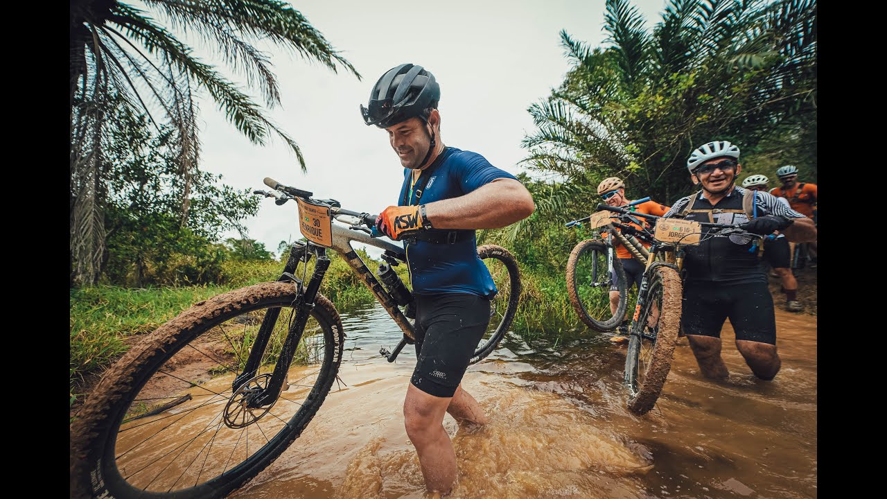 Novelinha Brasil Ride 2025 - Ep 10: Intermináveis 130km de barro voltando para Arraial
