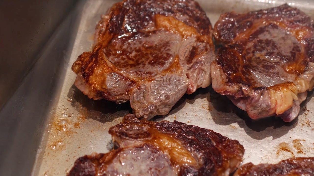 Saftiges Rib Eye Steak braten | RATIONAL VarioCookingCenter