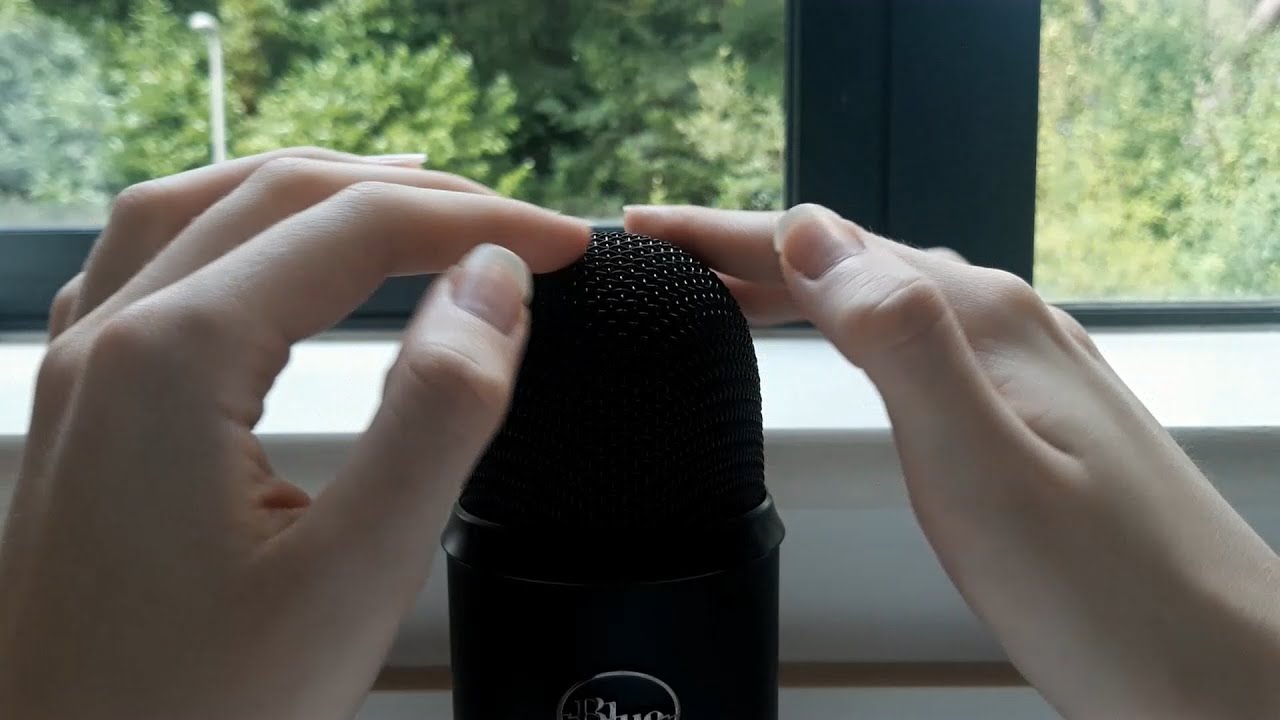 ASMR mic rubbing sounds on Blue Yeti Mic | Somni ASMR