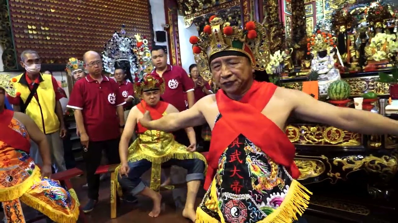 屏東市嘉王宮恭祝天將軍王乙巳年聖誕千秋平安遶境-澎湖石泉朱王廟蒞臨會香