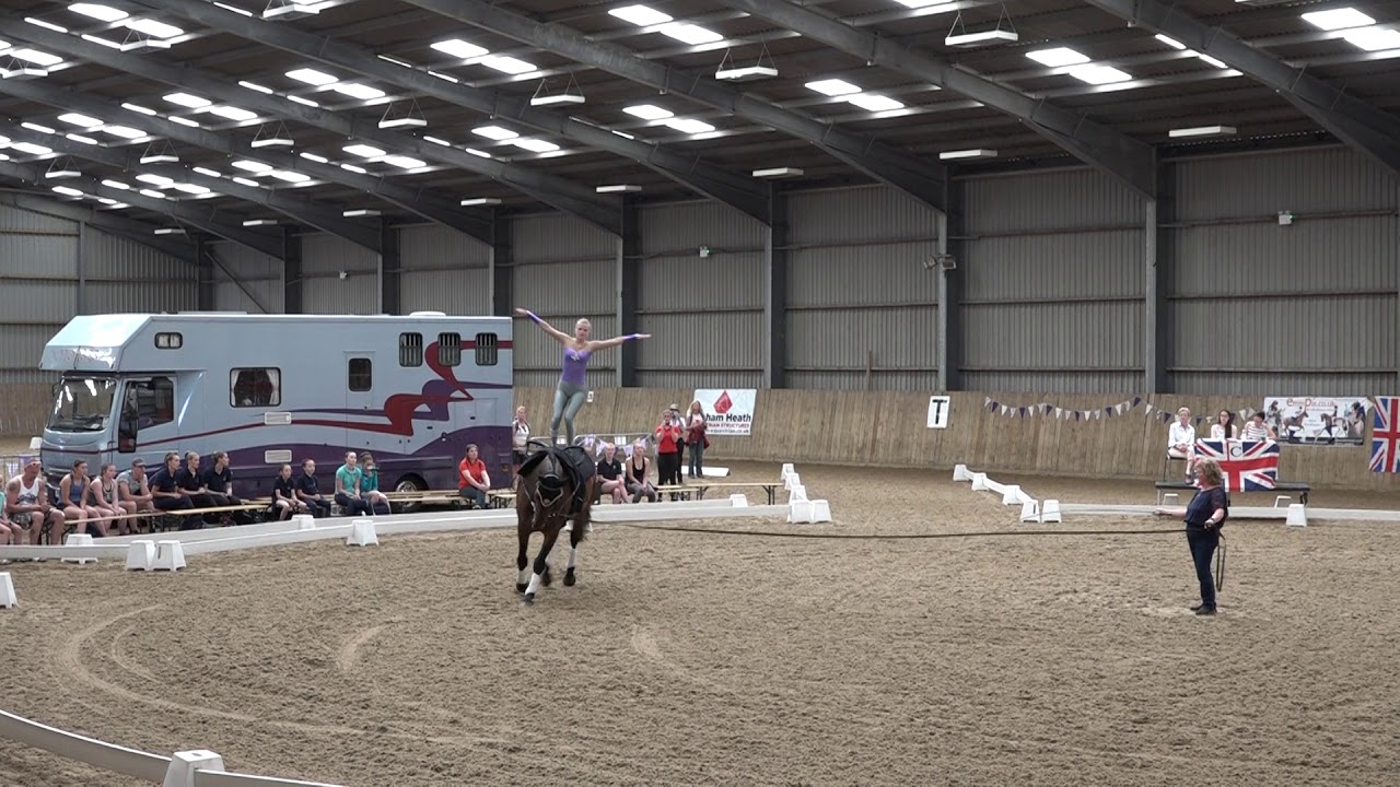 Ilonka van Dam compulsory