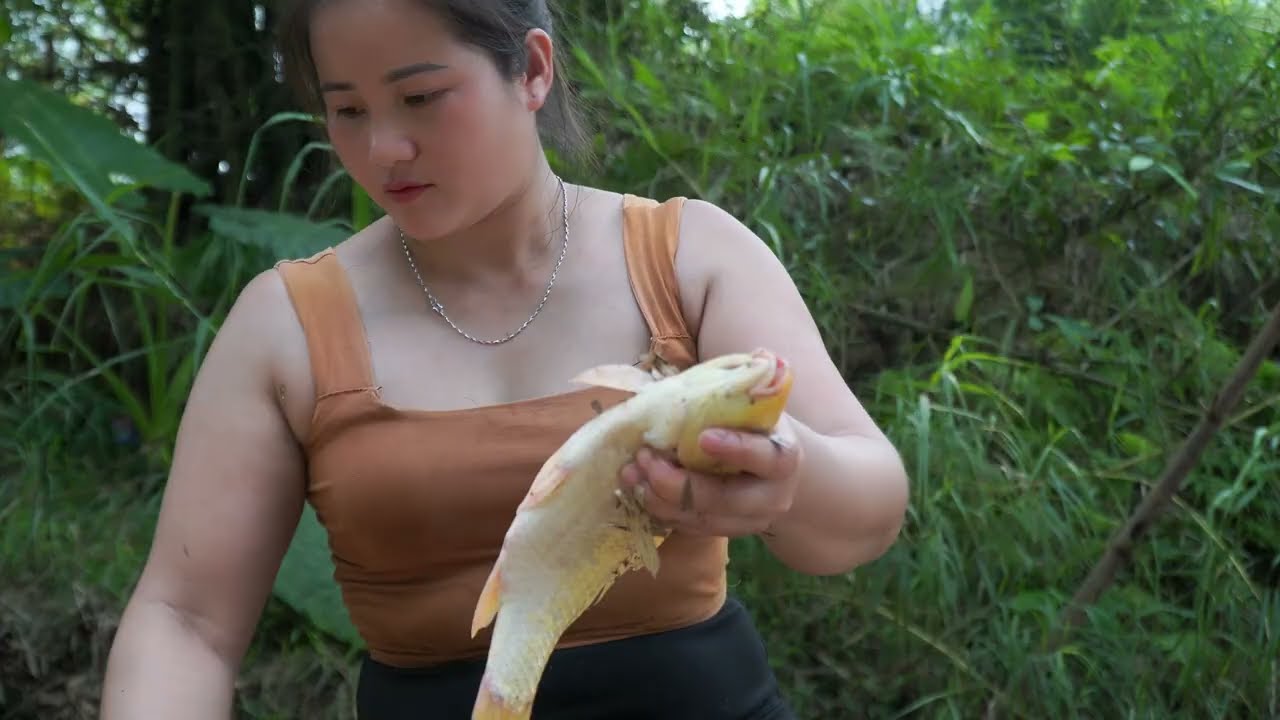 &ldquo;Creek Fishing in the Forest | Insane Nonstop Fish Bites!&rdquo;