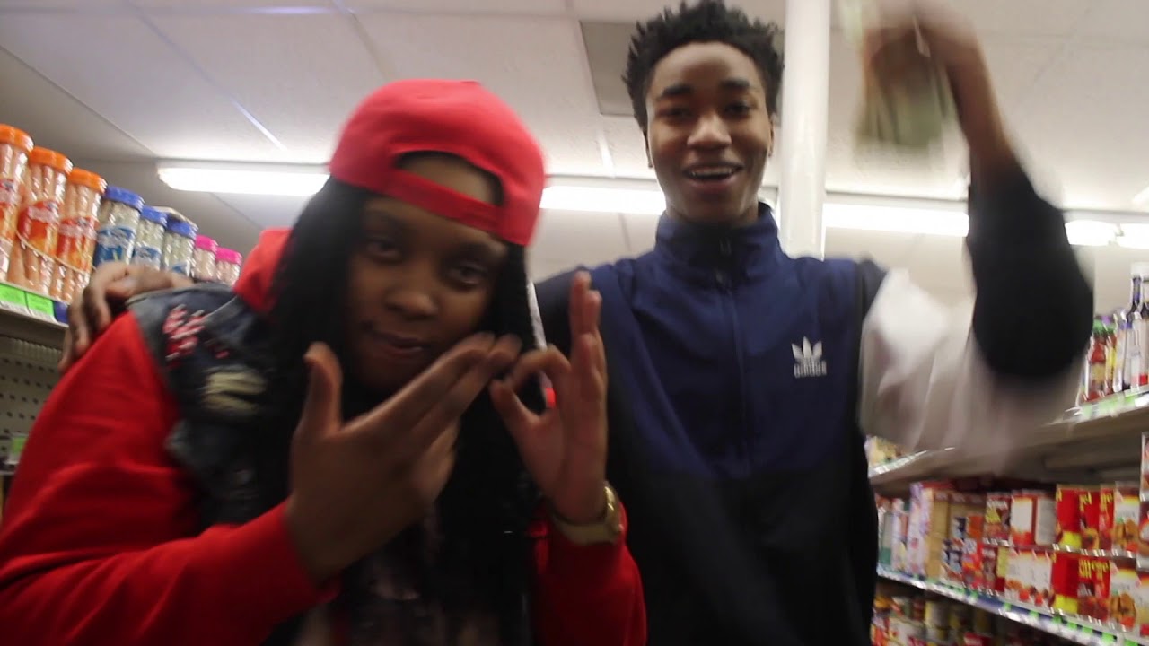 ManMan Baybee - Momma Told Me Shot By @aroarioproduction
