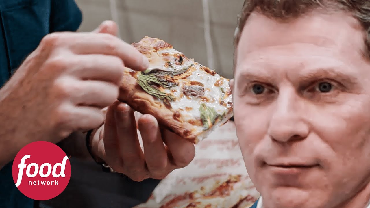 La ruta de las pizzas con Bobby Flay | Bobby y Giada en Italia | Food Network Latinoamérica