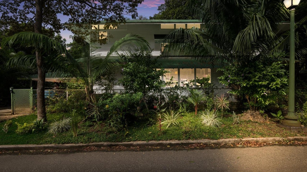 Quarry Heights Rd 17, Panama City, Pana