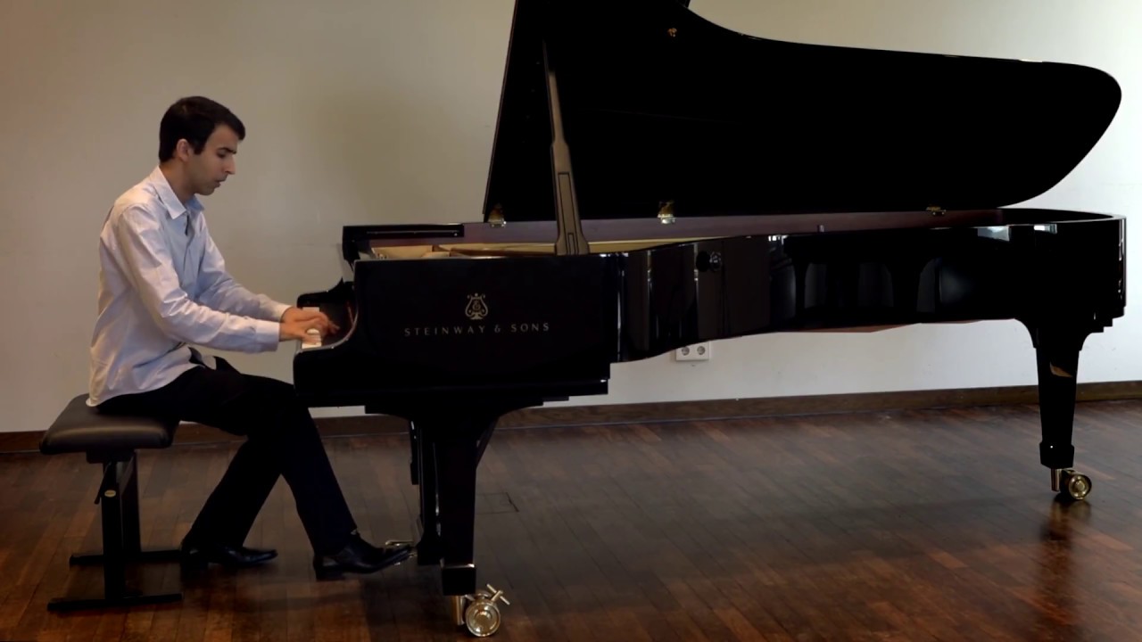 Rachmaninoff: Prelude No. 7, Op. 23 / Rafael G&oacute;mez-Ruiz