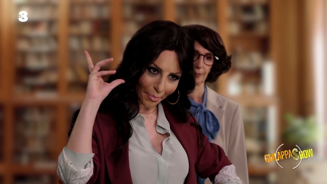 I bloopers di Sabrina Ferilli: AI e inglesismi - GialappaShow St.7