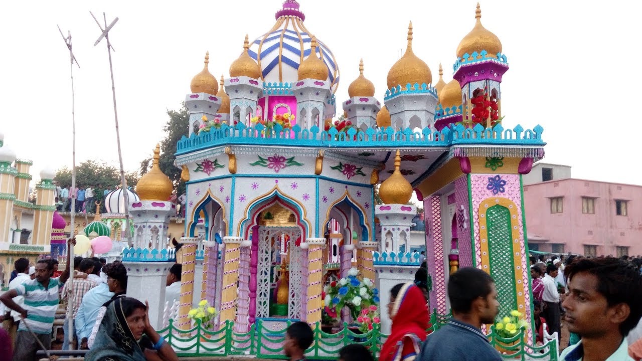अकीदत के साथ निकला मुहर्रम जुलूस #Muharram procession with tajiya.
