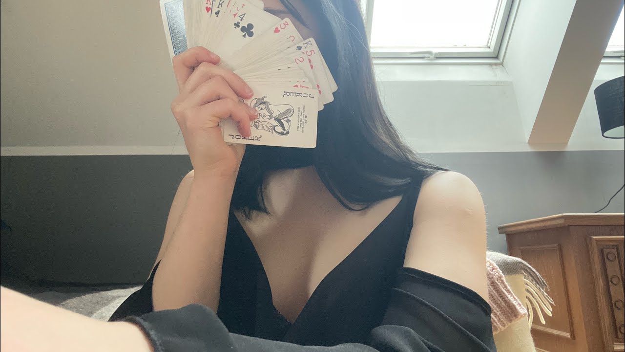 ASMR different triggers from a beginner 