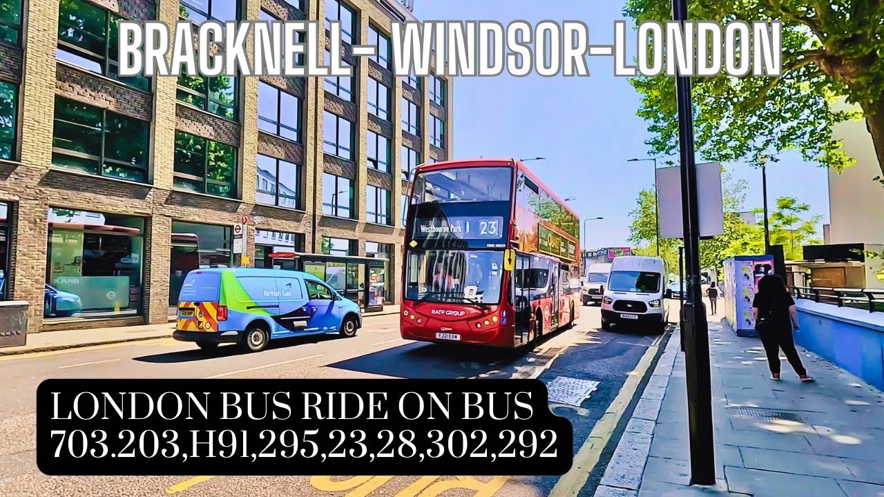 London’s Hidden Gems: A Scenic Bus Tour on a Sunny Day