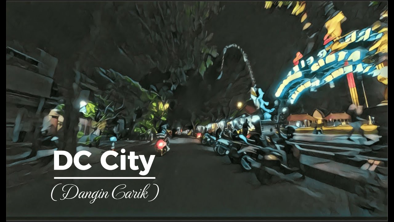 Tracking shot to night the DC  ( Dangin Carik ) Tabanan City
