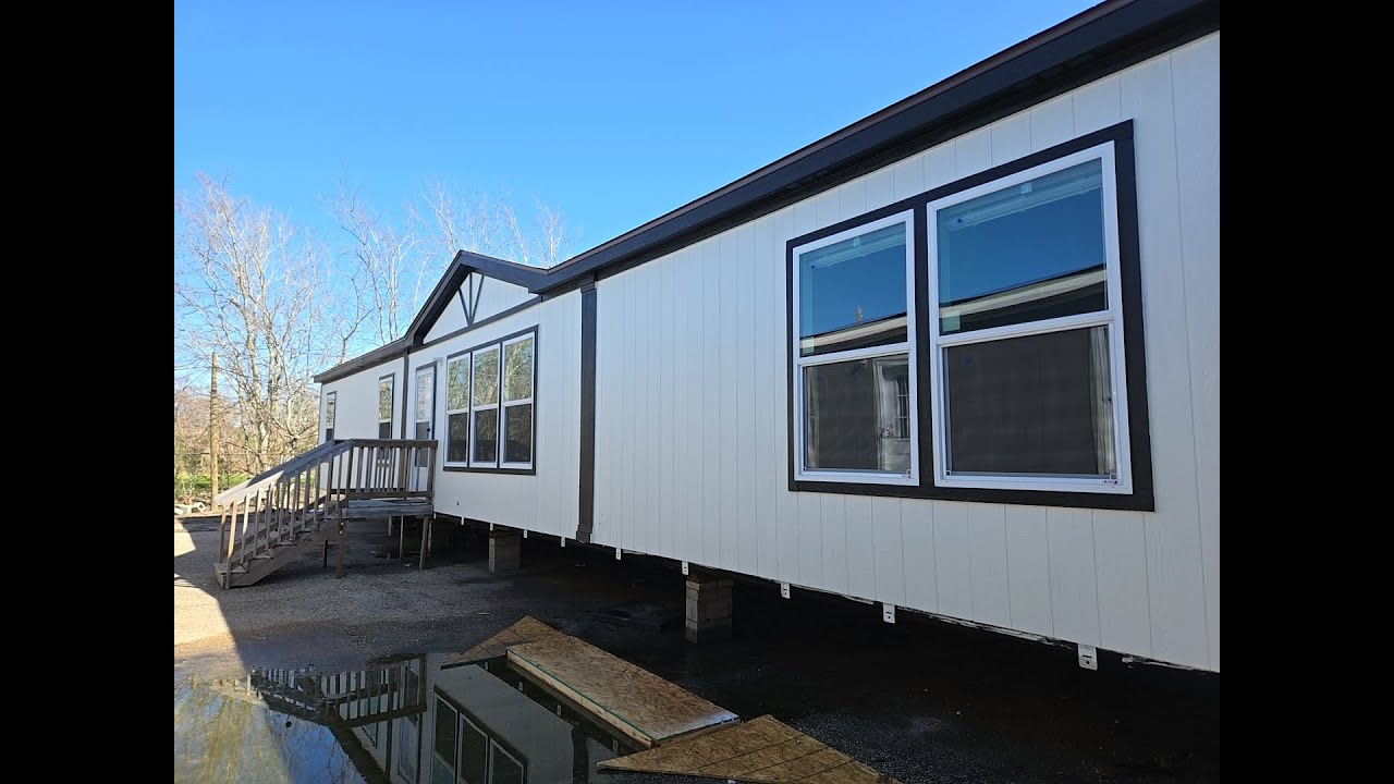 Breaking News!  Affordable 5 bedroom 3 Bath. The Newest House from Oak Creek - Cimerron