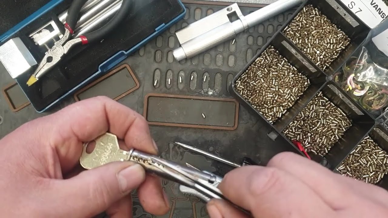 Locks 4 Vans cylinder