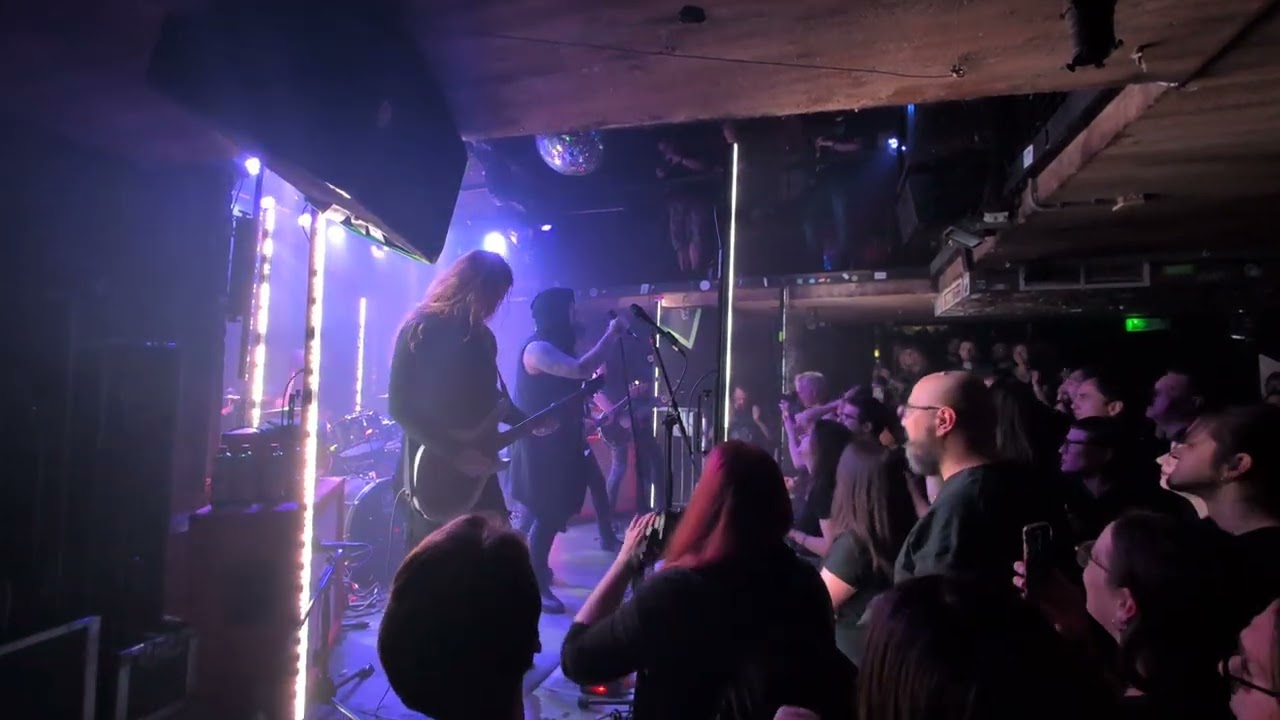 Swallow The Sun - Innocence Was Long Forgotten - Velvet Chains -  Live 2025 Wien B72