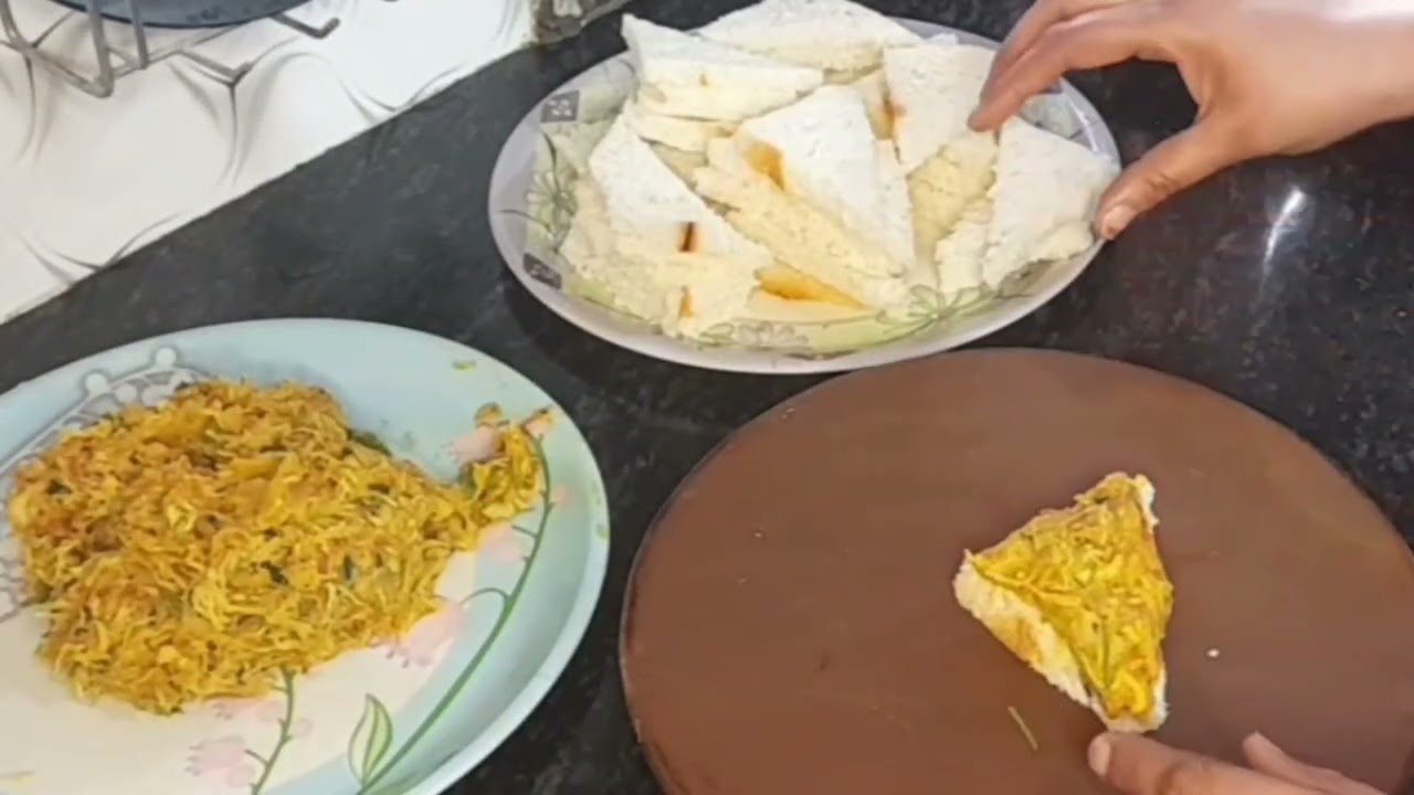 #Ramadan special 10# Chicken Bread Pakoda# its me eram# meri sister ki pasand#