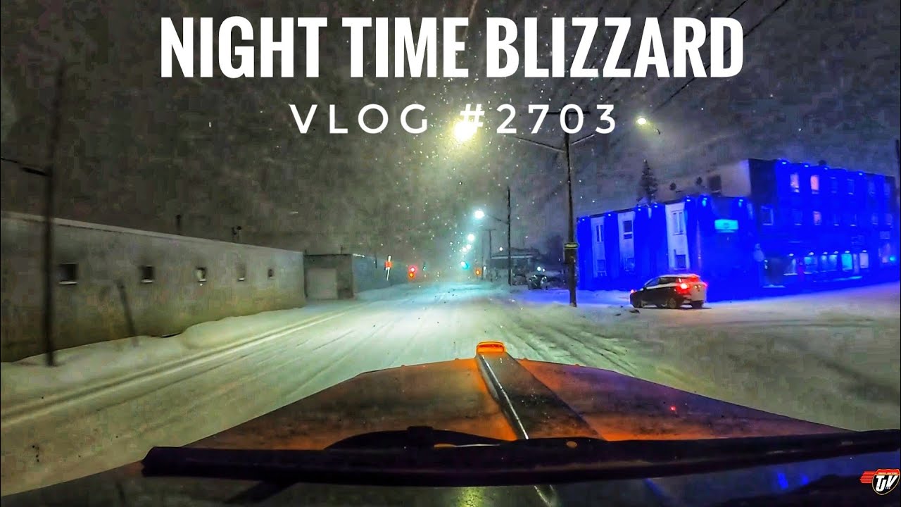 NIGHT TIME BLIZZARD!! | My Trucking Life | Vlog 