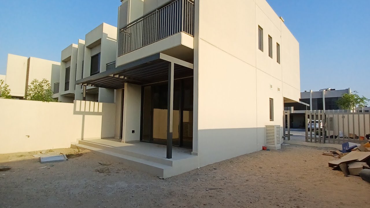3BR | End Corner | Back to back | Damac Hills 2 | Type R2-EE | 2,386 sqft plot area
