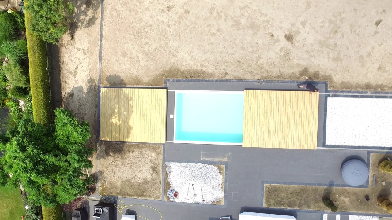 Poolterrasse