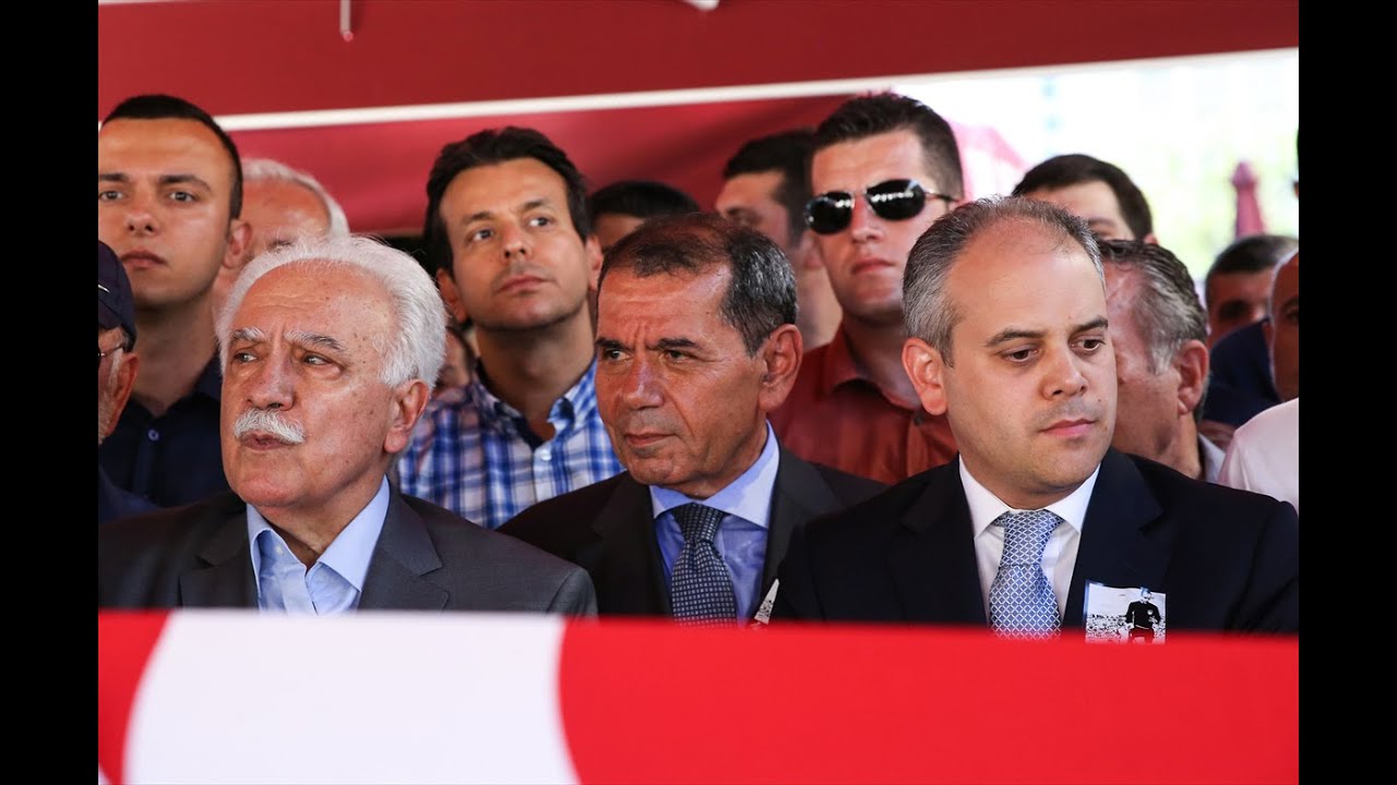 Türk futbolunun efsane kalecisi Turgay Şeren son yolcuğuna uğurlandı