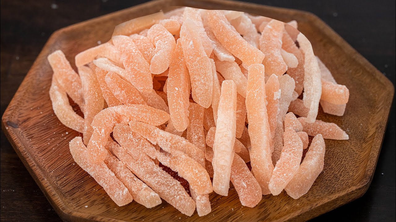 Nh&agrave; bạn c&oacute; BƯỞI kh&ocirc;ng? L&agrave;m ngay m&oacute;n MỨT ngon tuyệt n&agrave;y ăn Tết nh&eacute;! Pomelo candies