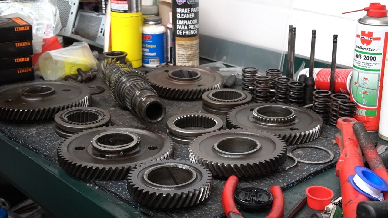 Ford Tractor 5-Speed transmission mainshaft repair