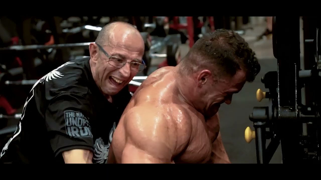 Old School Bodybuilder zerstört IFBB Pro Newcomer - Teil 1