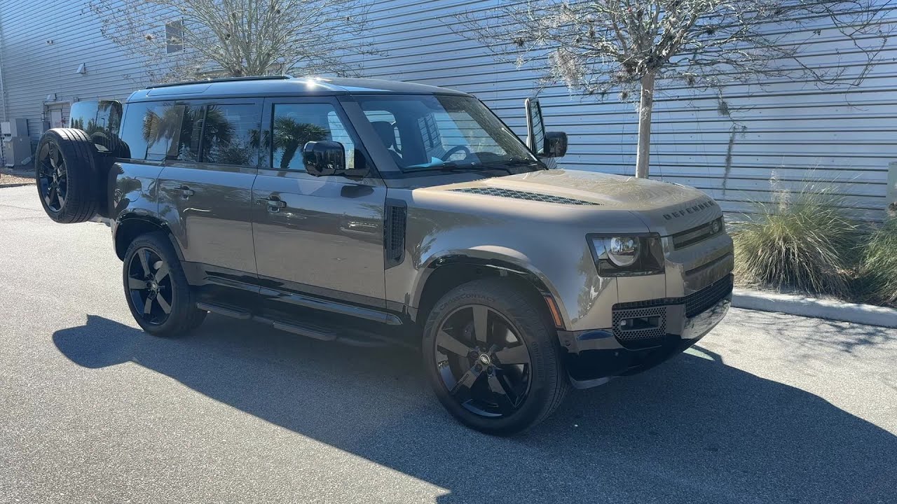 2025 Land Rover Defender X-Dynamic SE Ponte Vedra, Nocatee, Jacksonville Beach, St Augustine