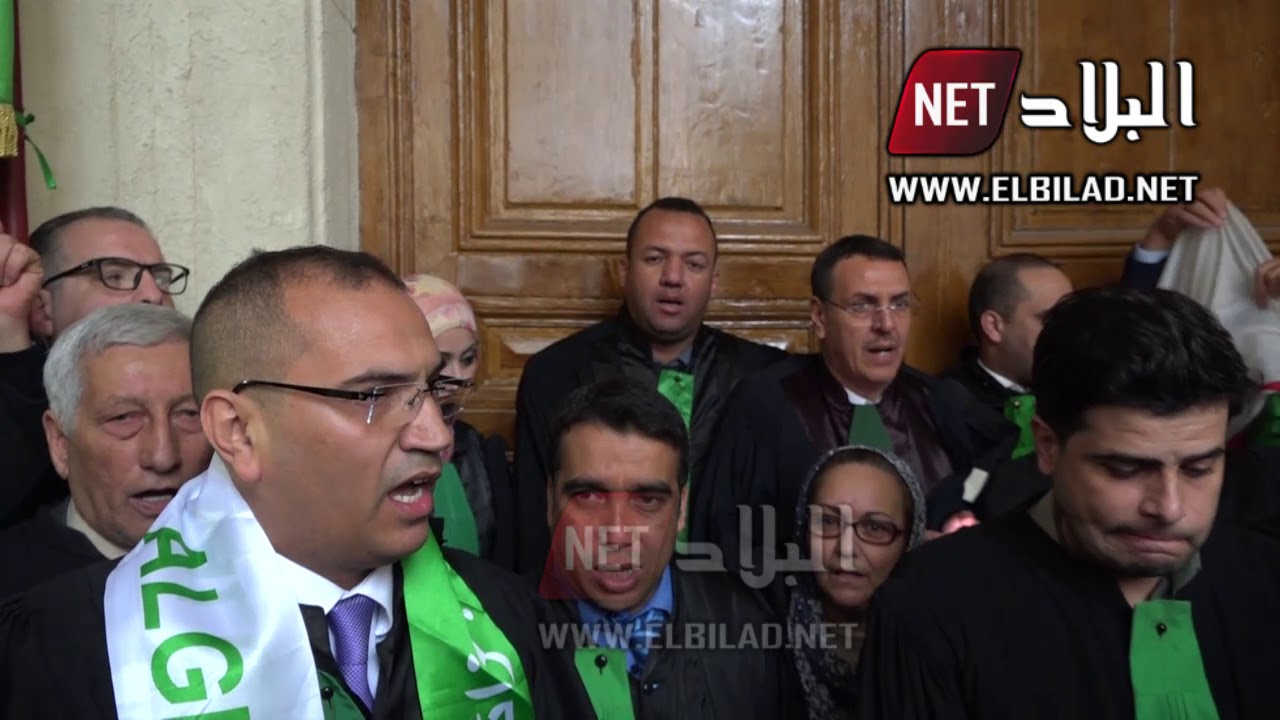 شاهدوا كيف فضل وكيل الجمهورية لدى محكمة سيدي امحمد أن تكون بداية وقفتهم الاحتجاجية اليوم
