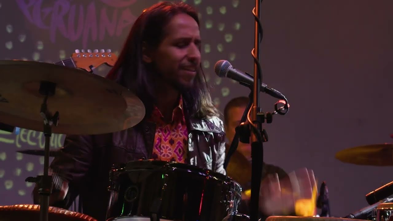 Piero Epifania Electric Band - Falsa Señal (Live)