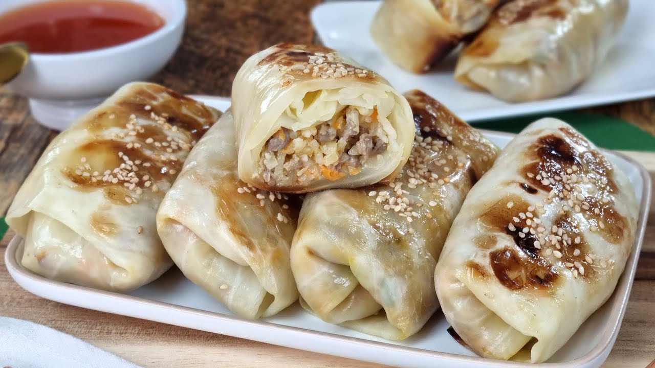 😍 ¡Tan fácil y rico que será tu favorito! Receta de rollitos de col (o repollo) y salsa agridulce