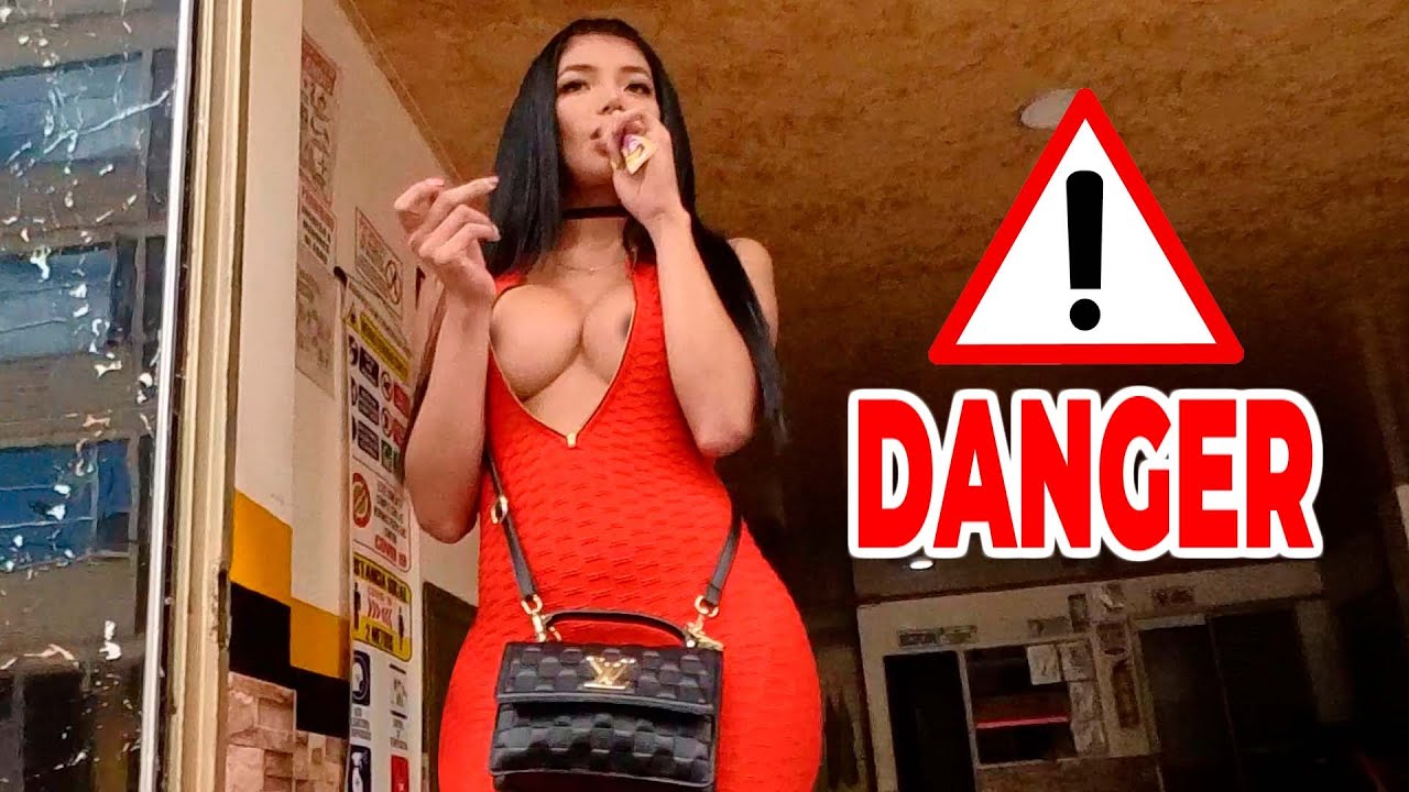 A tour through a forbidden zone, completely wrong and dangerous in Colombia.