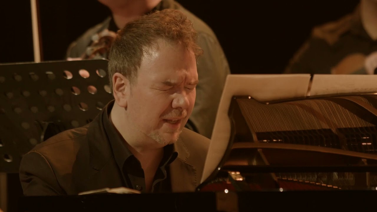 Jazzfest Bonn 2023: Florian Weber & Dogma Chamber Orchestra - 